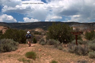 Kenneth starting down the Rim Vista trail.
